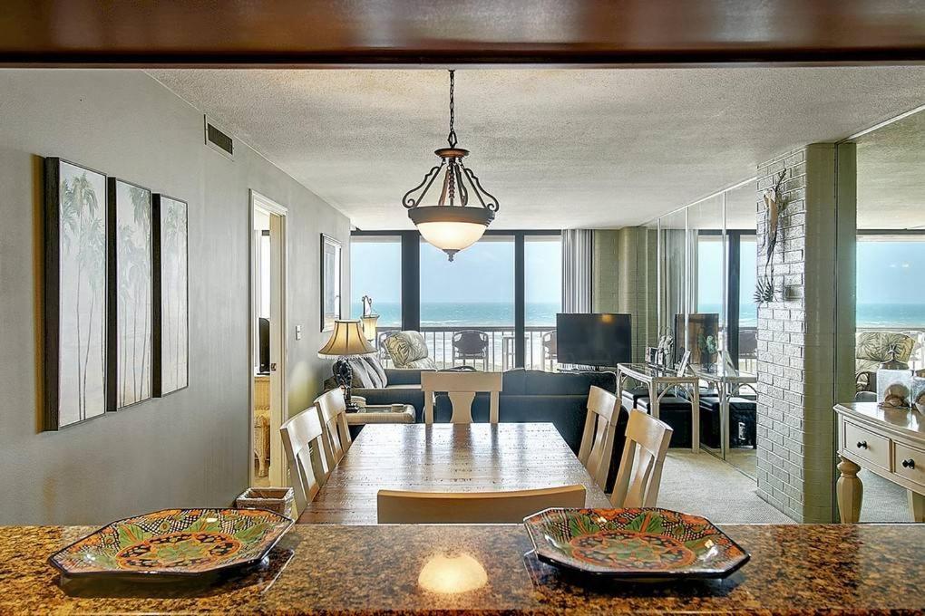 Sunrises And Ocean Views In This 2 Bedroom 2 Bath Port Aransas Bagian luar foto