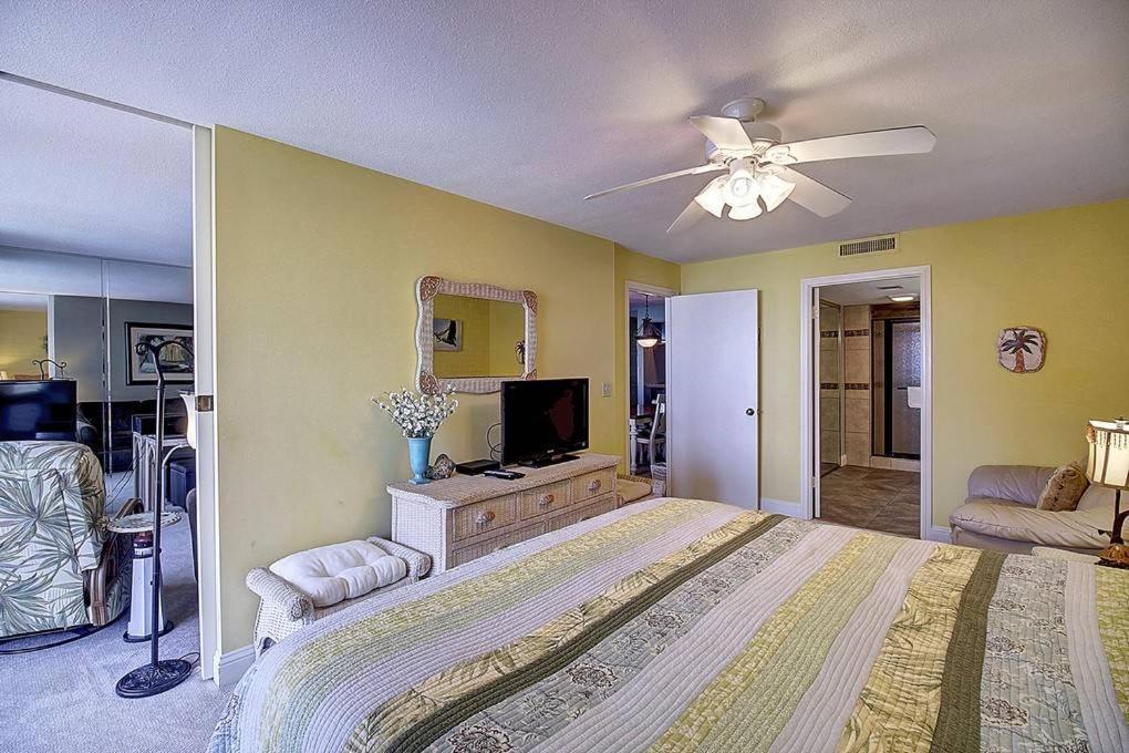 Sunrises And Ocean Views In This 2 Bedroom 2 Bath Port Aransas Bagian luar foto